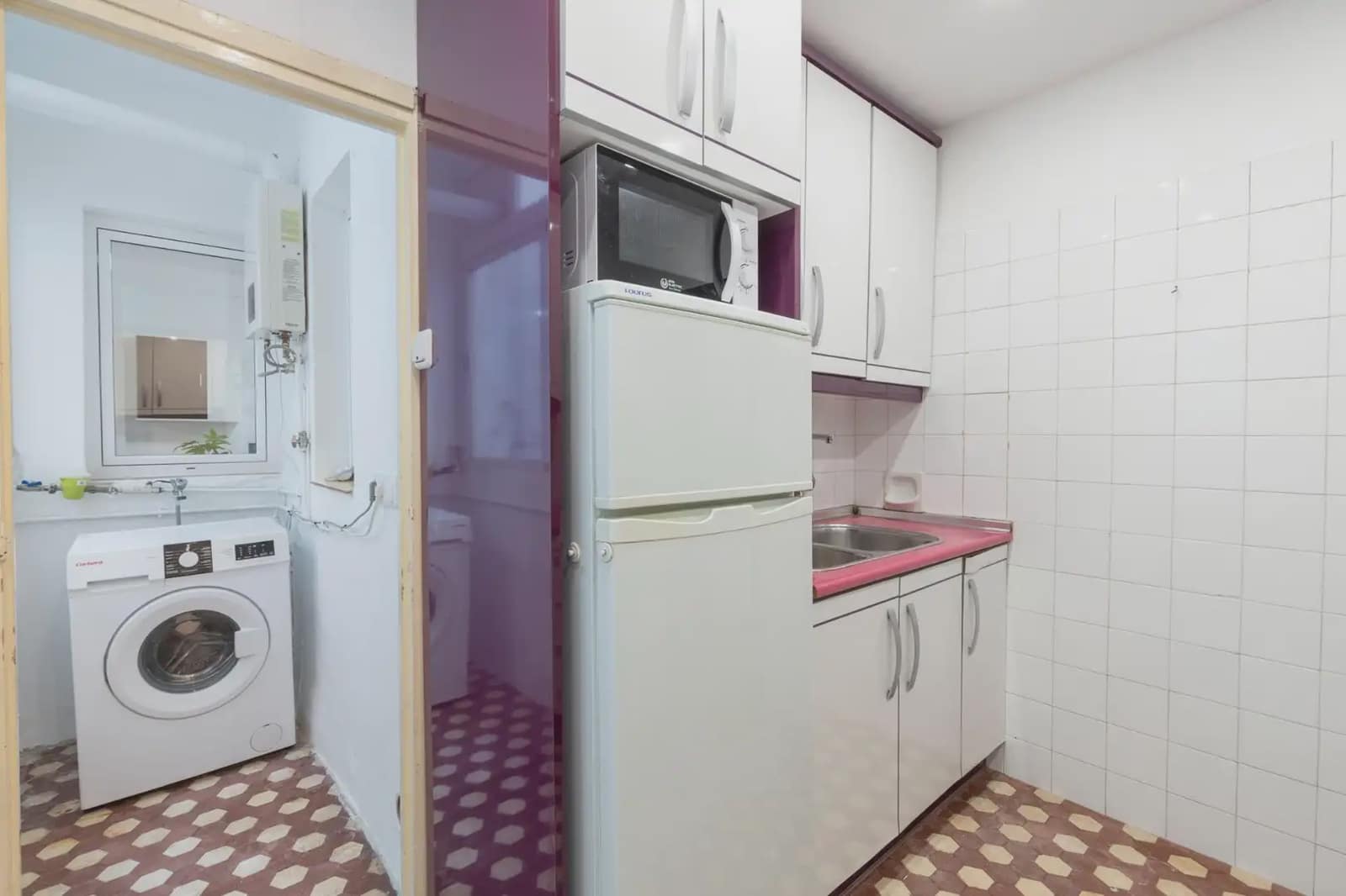 Lejlighed til salg i Granada by - € 249.000 (Ref: 9837045)