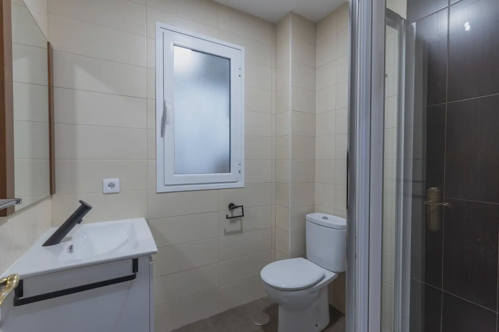 Lejlighed til salg i Granada by - € 249.000 (Ref: 9837045)