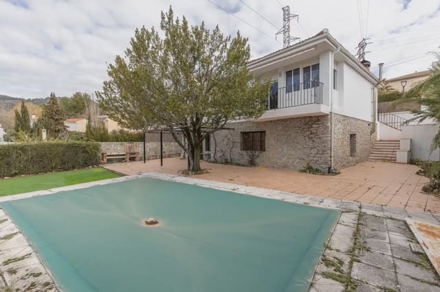 5 quarto Moradia para venda em Huétor Santillán com piscina - 285 000 € (Ref: 9837046)