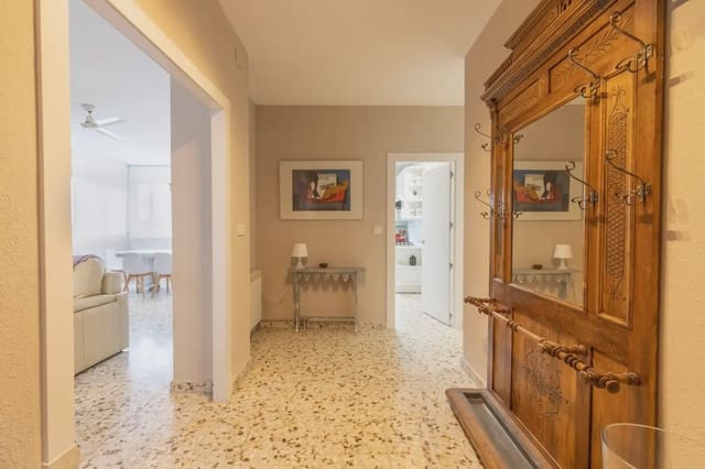 5 quarto Moradia para venda em Huétor Santillán com piscina - 285 000 € (Ref: 9837046)
