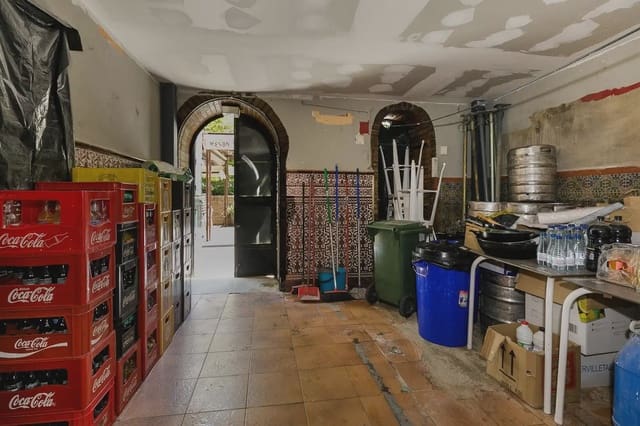 Comercial para venda em Pedanias de Granada, Granada cidade - 189 000 € (Ref: 9837047)