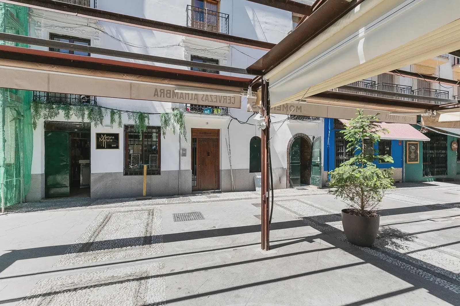 Comercial para venda em Granada cidade - 189 000 € (Ref: 9837047)