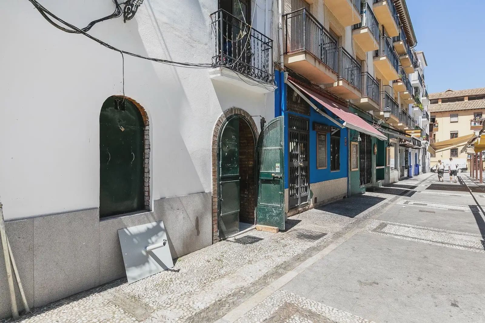 Comercial para venda em Granada cidade - 189 000 € (Ref: 9837047)