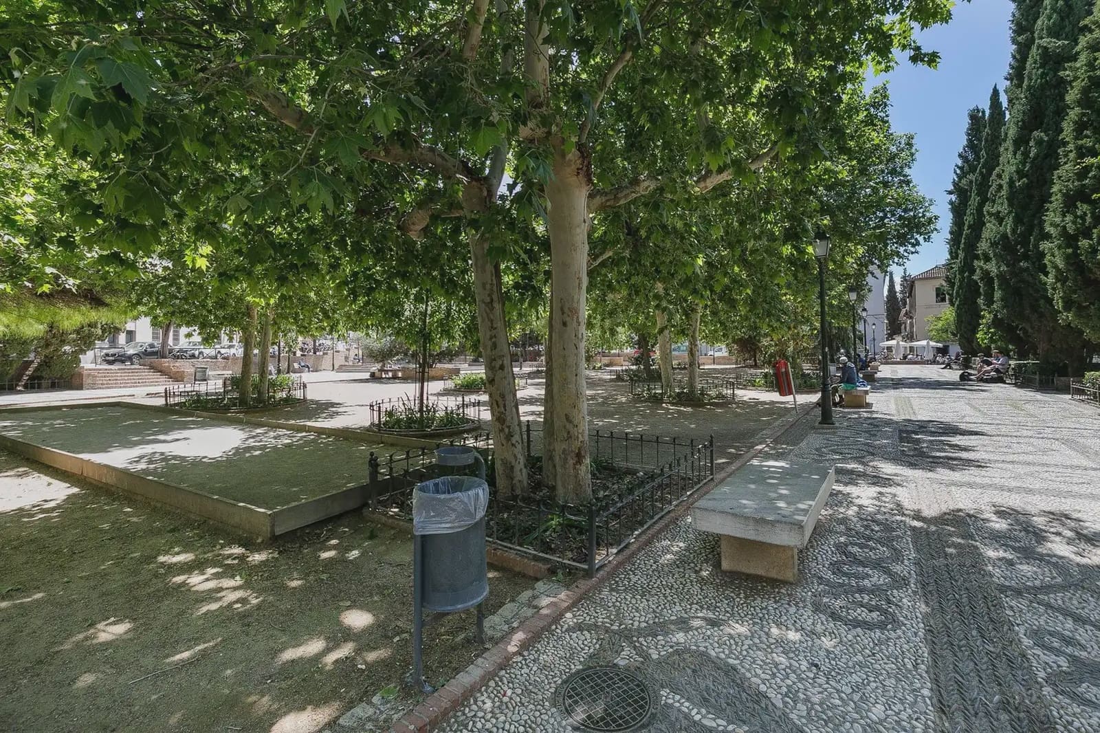 Comercial para venda em Granada cidade - 189 000 € (Ref: 9837047)