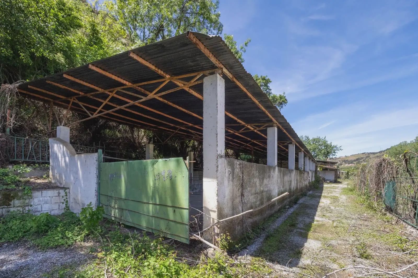 Teren niezagospodarowany na sprzedaż w Miasto Grenada - 400 000 € (Ref: 9837051)