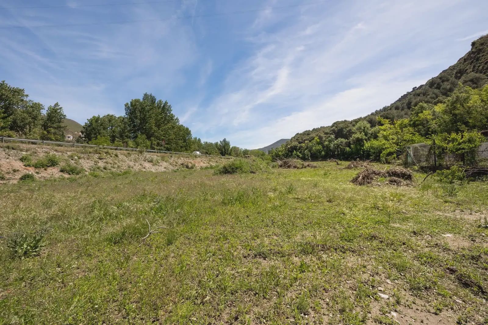 Teren niezagospodarowany na sprzedaż w Miasto Grenada - 400 000 € (Ref: 9837051)