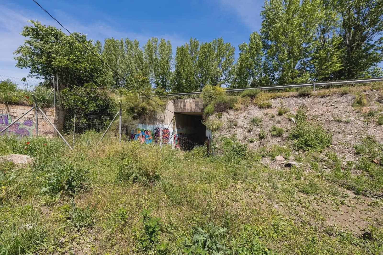 Teren niezagospodarowany na sprzedaż w Miasto Grenada - 400 000 € (Ref: 9837051)