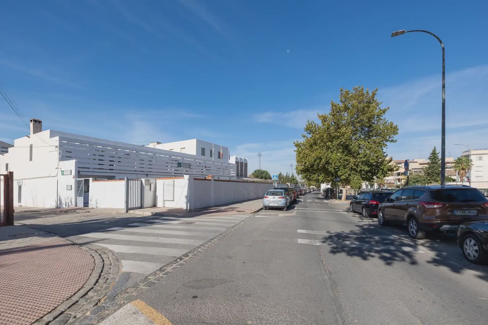 Commercieel te koop in Granada stad - € 299.000 (Ref: 9837055)