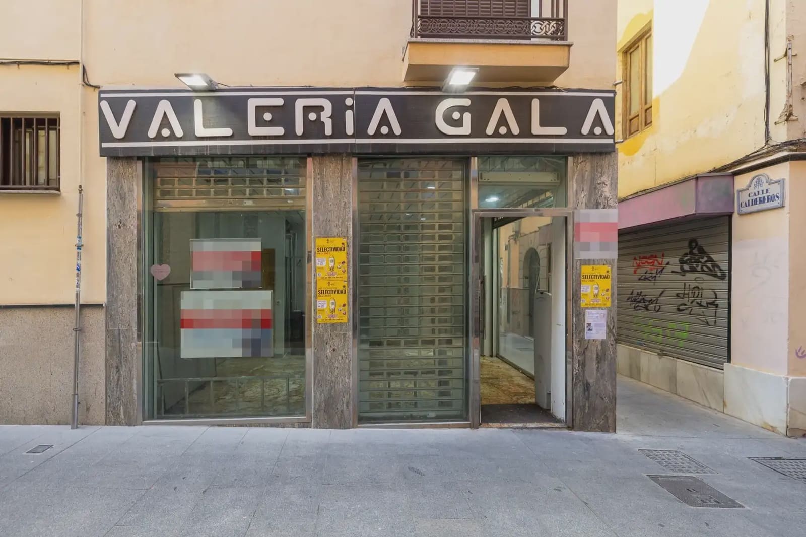 Local Comercial en Granada ciudad en venta - 178.000 € (Ref: 9837056)