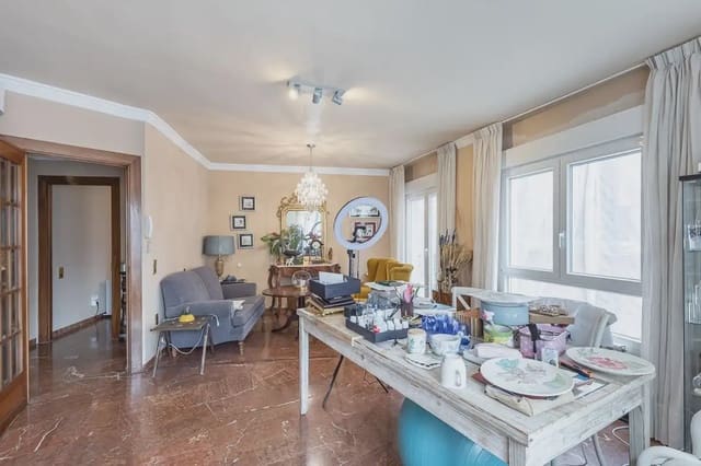 Leilighet til salgs i San Matías - Realejo, Granada by med garasje - € 640 000 (Ref: 9837059)