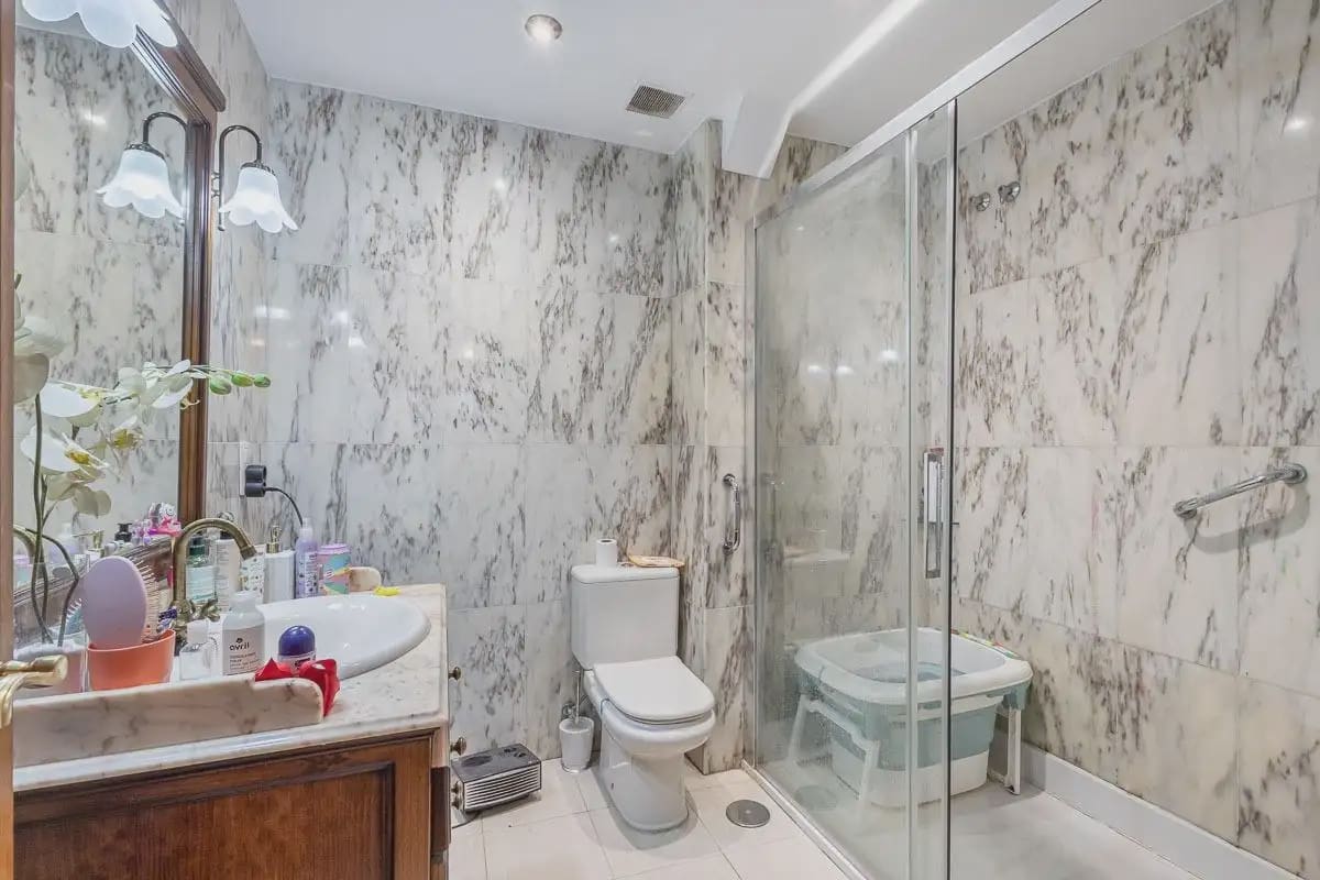 Leilighet til salgs i Granada by med garasje - € 640 000 (Ref: 9837059)