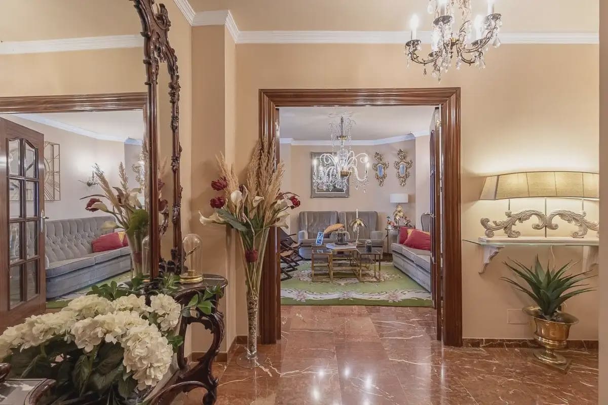 Leilighet til salgs i Granada by med garasje - € 640 000 (Ref: 9837059)