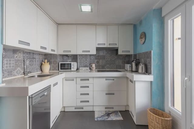 Omakotitalo myytävänä paikassa San Matías - Realejo, Granada kaupunki mukana 
autotalli - 820 000 € (Ref: 9837060)