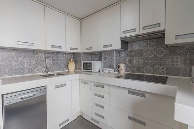 Omakotitalo myytävänä paikassa San Matías - Realejo, Granada kaupunki mukana 
autotalli - 820 000 € (Ref: 9837060)
