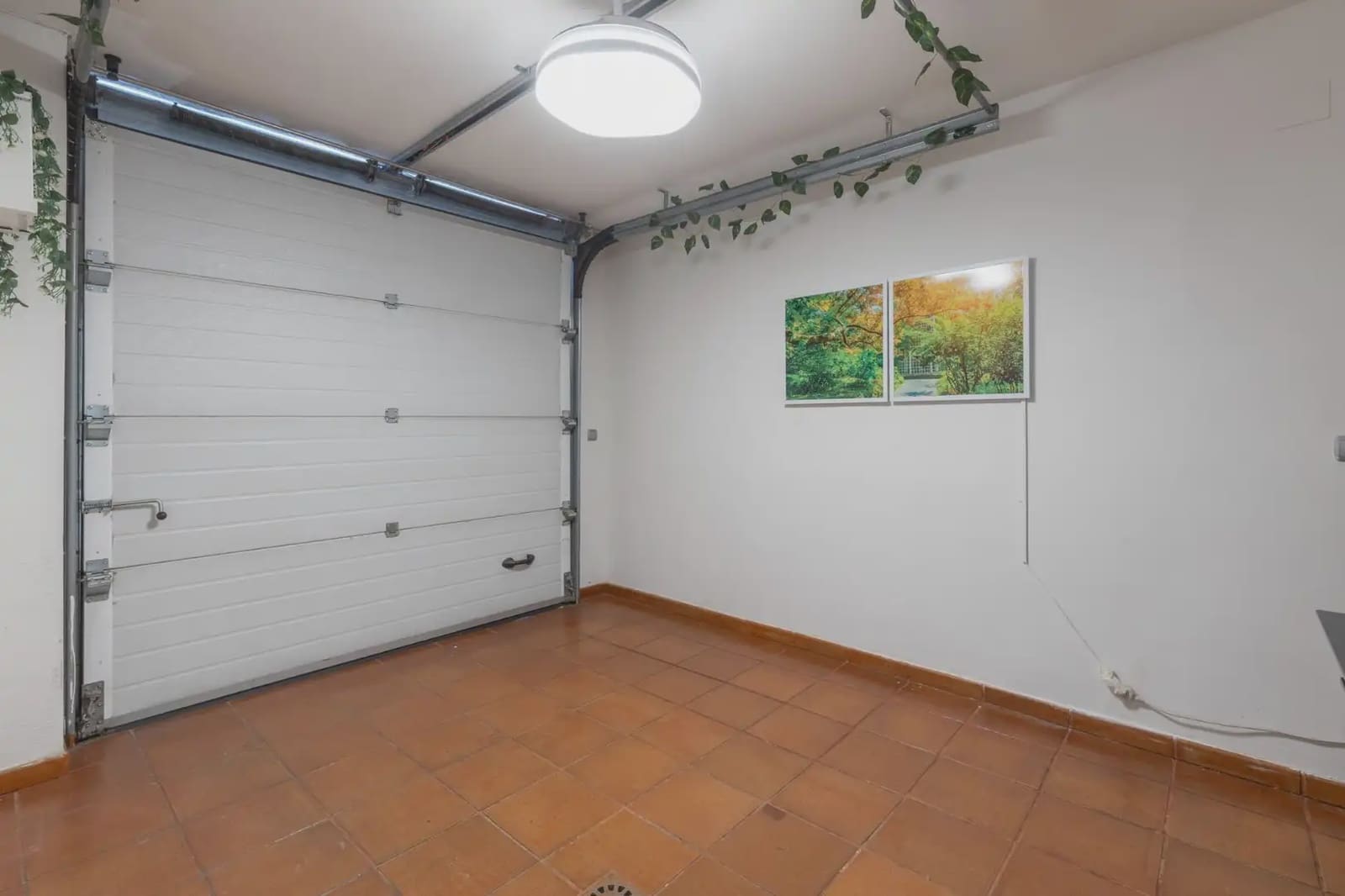 Omakotitalo myytävänä paikassa Granada kaupunki mukana 
autotalli - 820 000 € (Ref: 9837060)