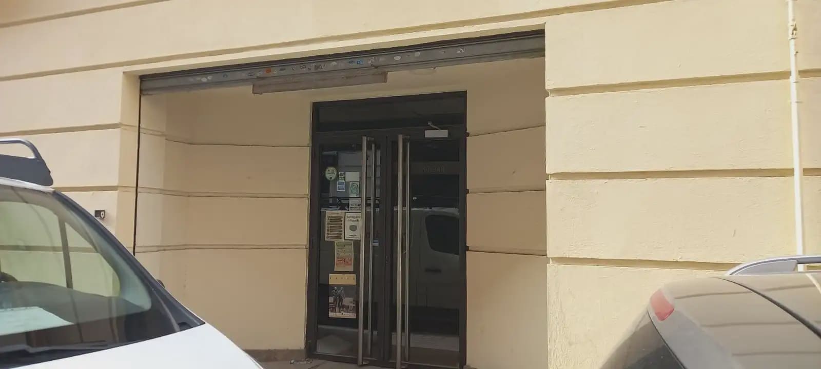 Kommersiell til leie i Granada by - € 3 800 (Ref: 9837062)