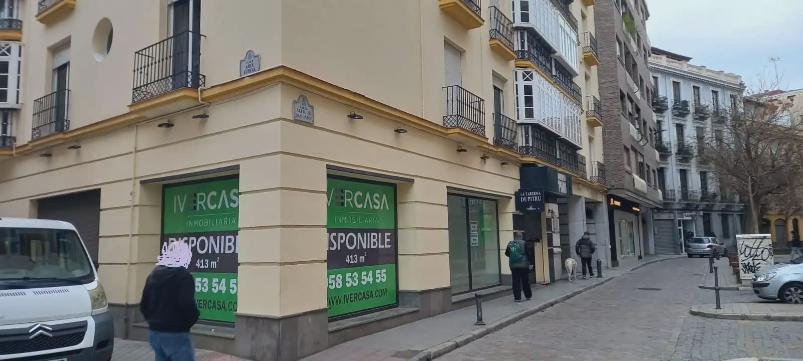 Kommersiell til leie i Granada by - € 3 800 (Ref: 9837062)