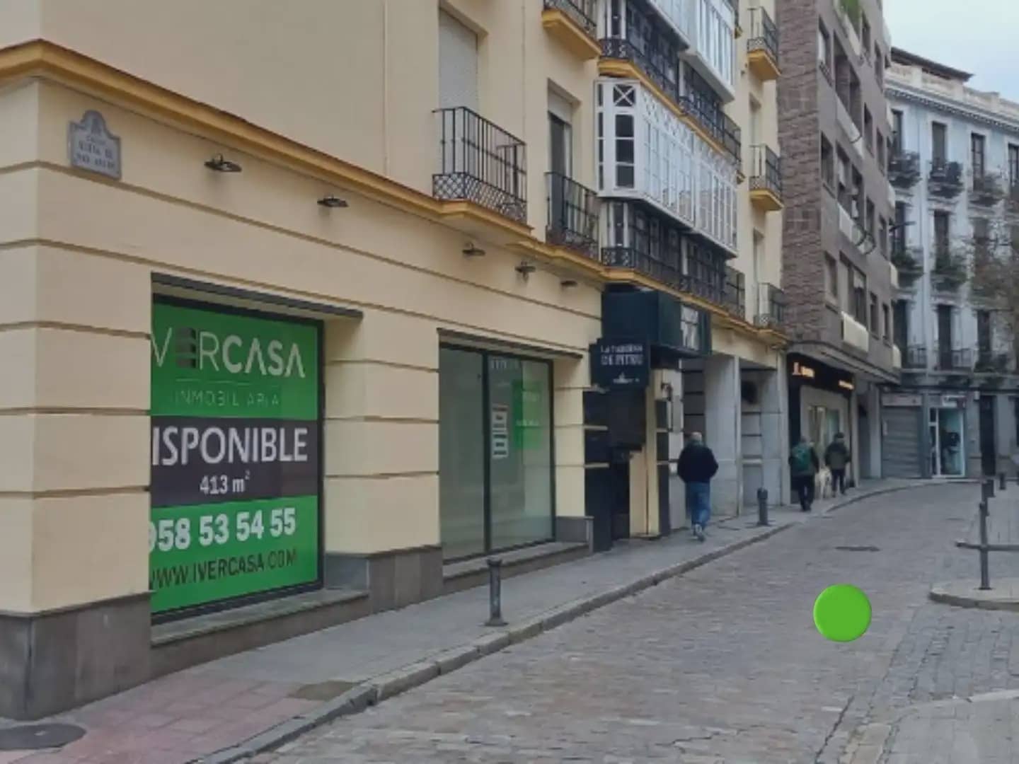 Erhverv til leje i Granada by - € 3.800 (Ref: 9837062)