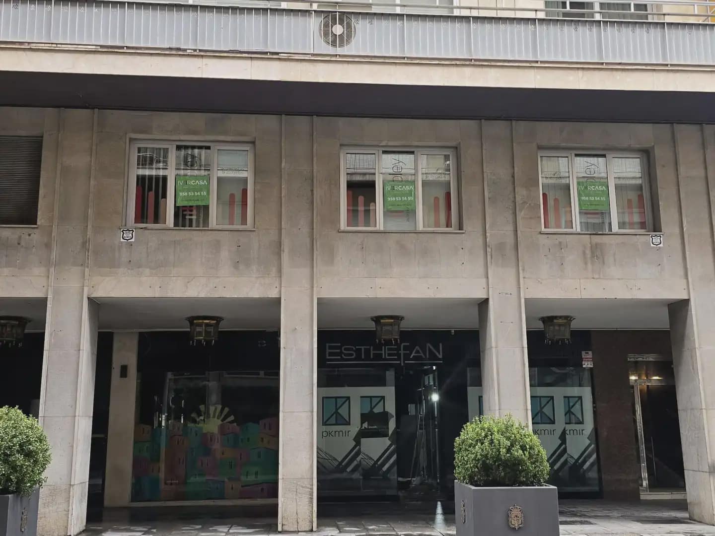 Office for rent in Granada city - € 2,000 (Ref: 9837063)