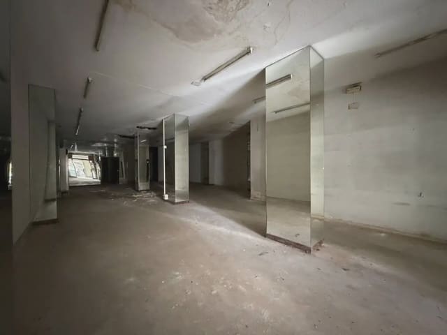 Local Comercial en Camino de Ronda - Rosaleda, Granada ciudad en alquiler - 1.800 € (Ref: 9837065)