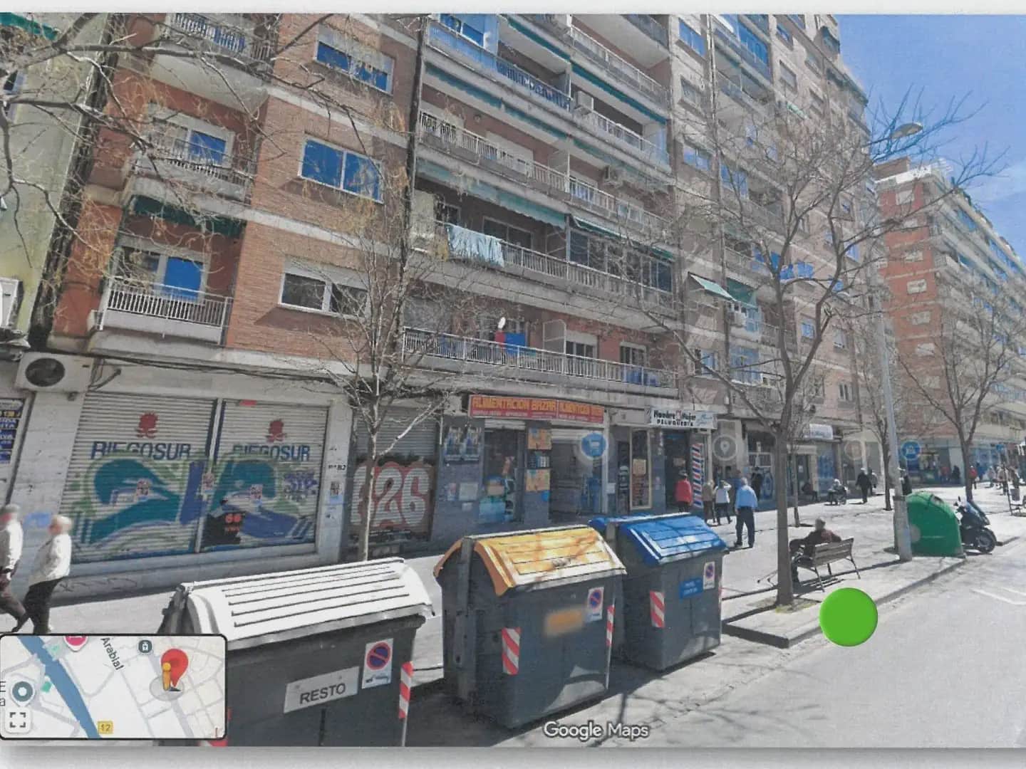 Kommersiell til leie i Granada by - € 1 800 (Ref: 9837065)