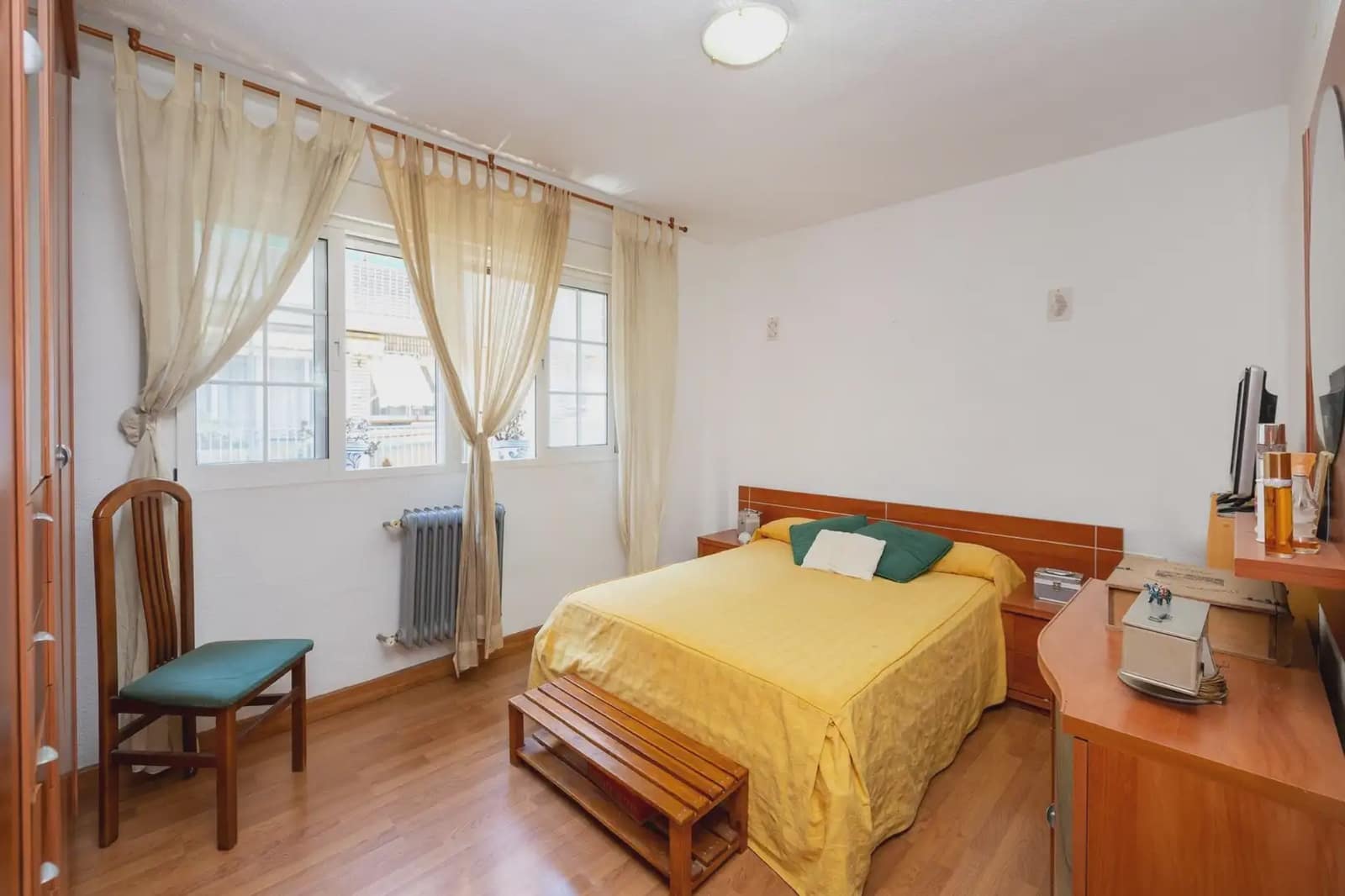 Lejlighed til salg i Granada by - € 334.900 (Ref: 9837068)