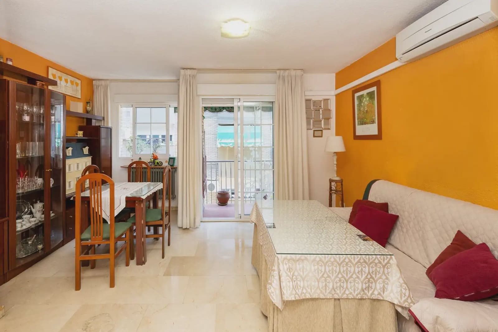 Lejlighed til salg i Granada by - € 334.900 (Ref: 9837068)