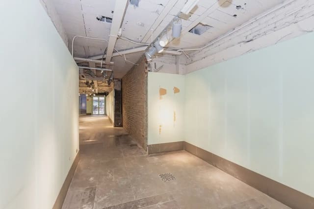 Commercial for rent in San Matías - Realejo, Granada city - € 11,000 (Ref: 9837069)