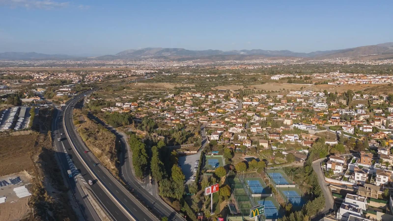 Building Plot for sale in Otura - € 950,000 (Ref: 9837070)