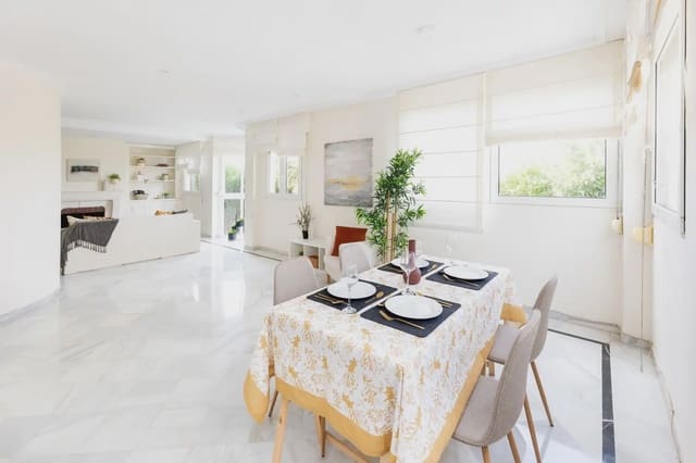 Villa for sale in Bola de Oro - Serrallo, Granada city with pool garage - € 699,000 (Ref: 9837071)