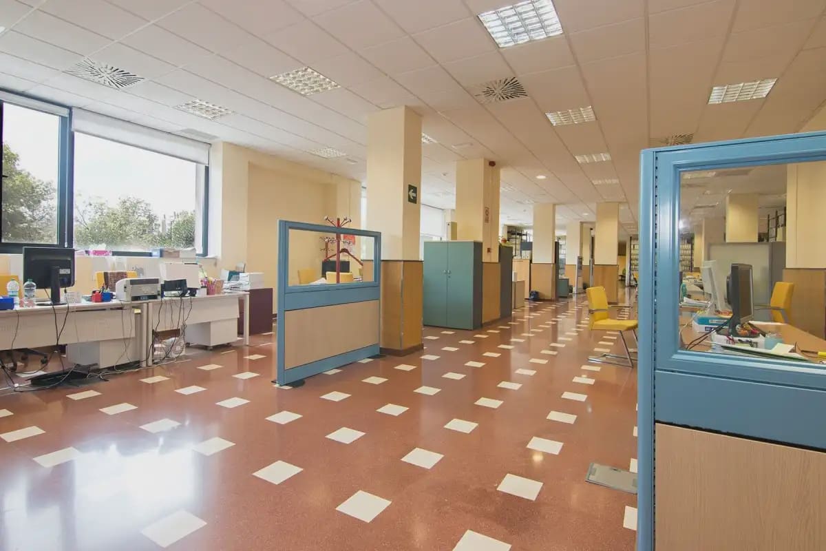 Local Comercial en Granada ciudad en venta - 507.500 € (Ref: 9837072)