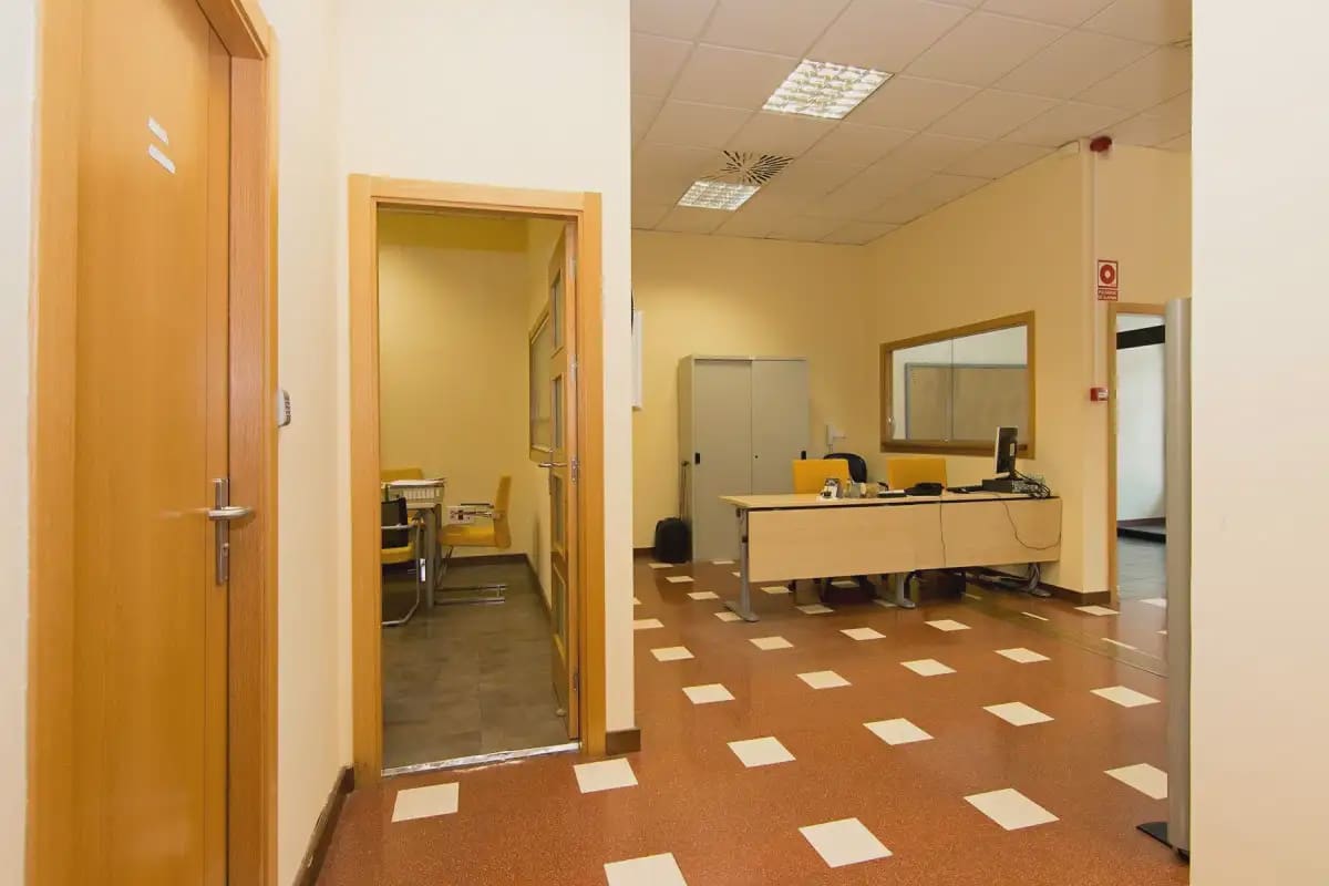 Local Comercial en Granada ciudad en venta - 507.500 € (Ref: 9837072)
