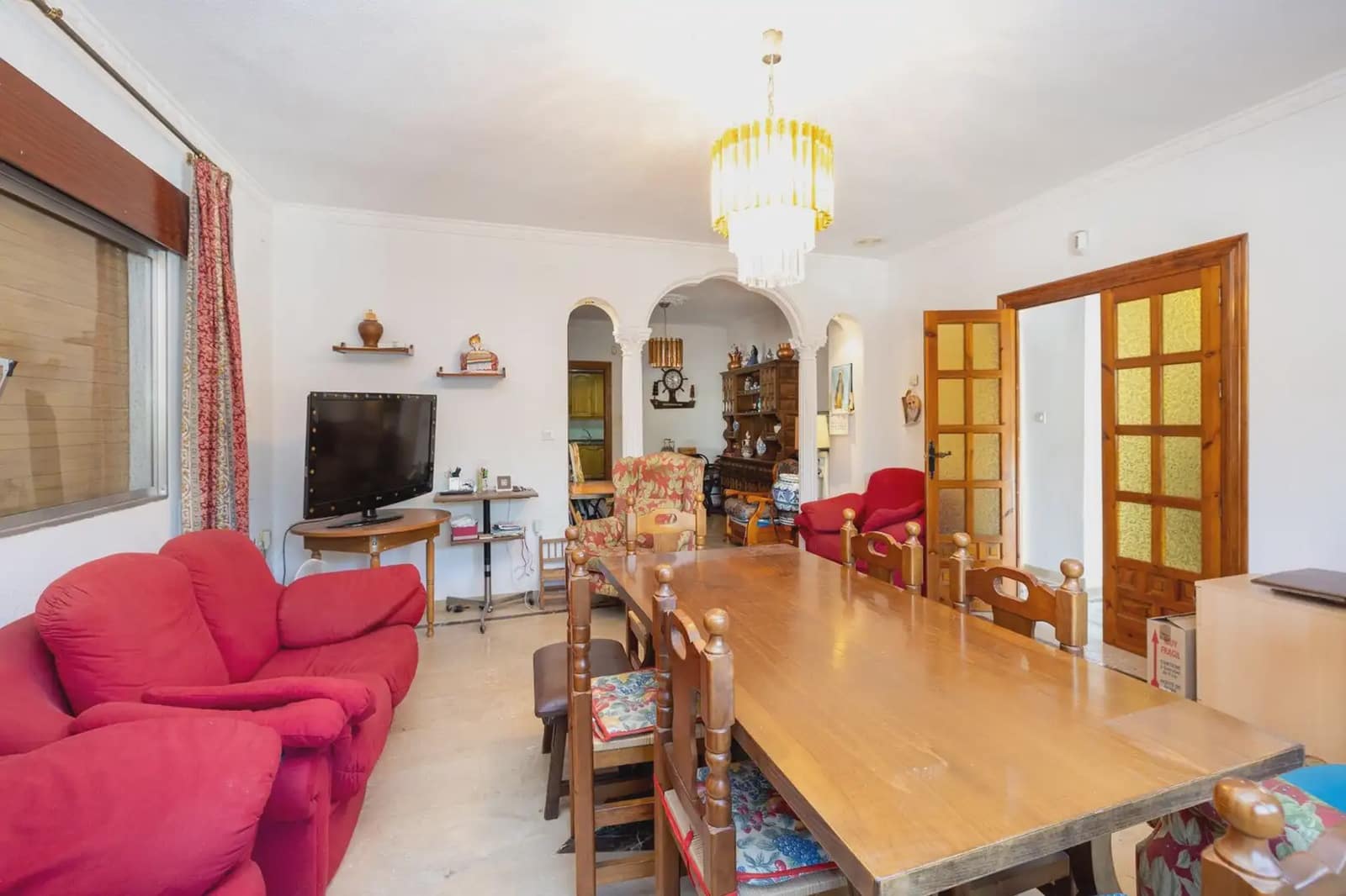 Moradia para venda em Ogijares com piscina garagem - 590 000 € (Ref: 9837073)
