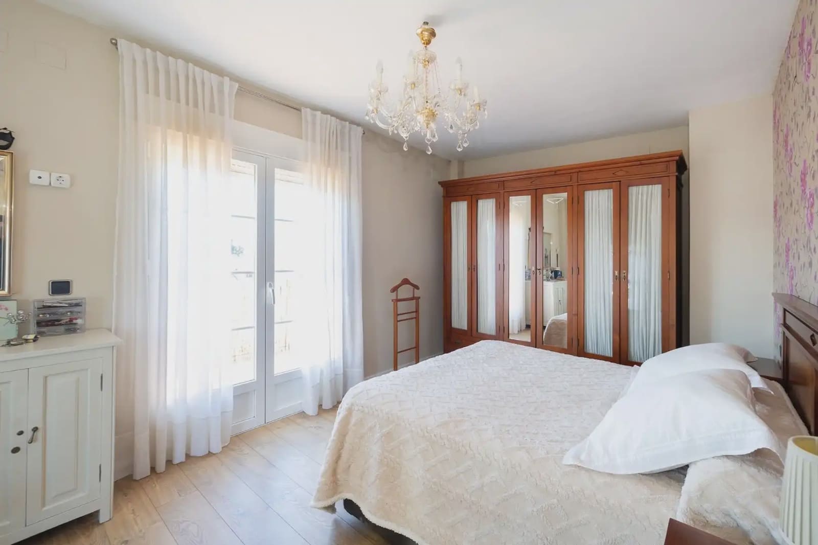 Villa till salu i Alhendin med pool garage - 345 000 € (Ref: 9837074)