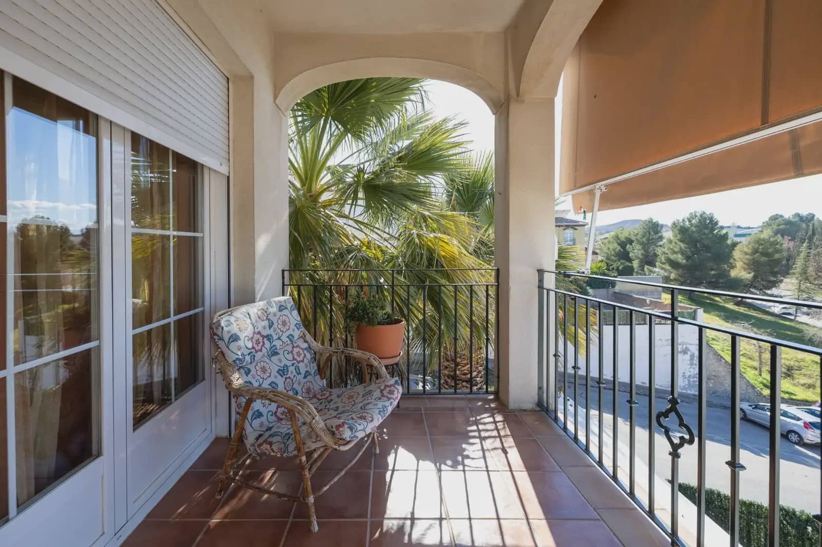 Villa till salu i Alhendin med pool garage - 345 000 € (Ref: 9837074)