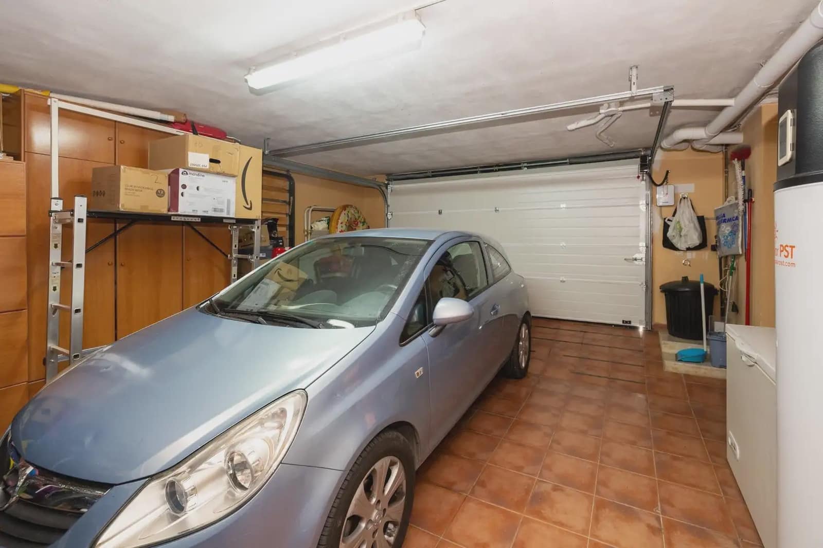 Villa till salu i Alhendin med pool garage - 345 000 € (Ref: 9837074)