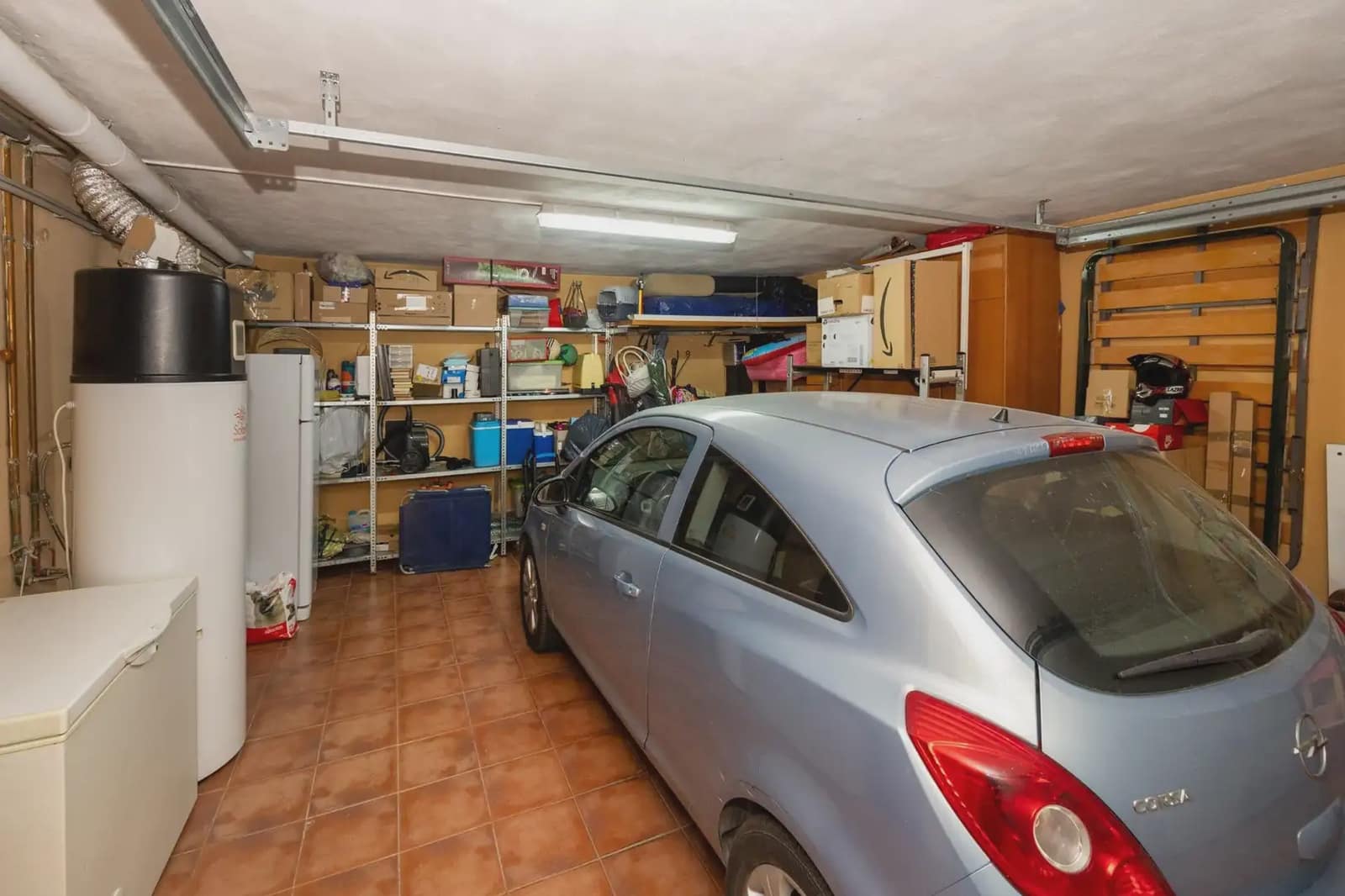 Villa till salu i Alhendin med pool garage - 345 000 € (Ref: 9837074)
