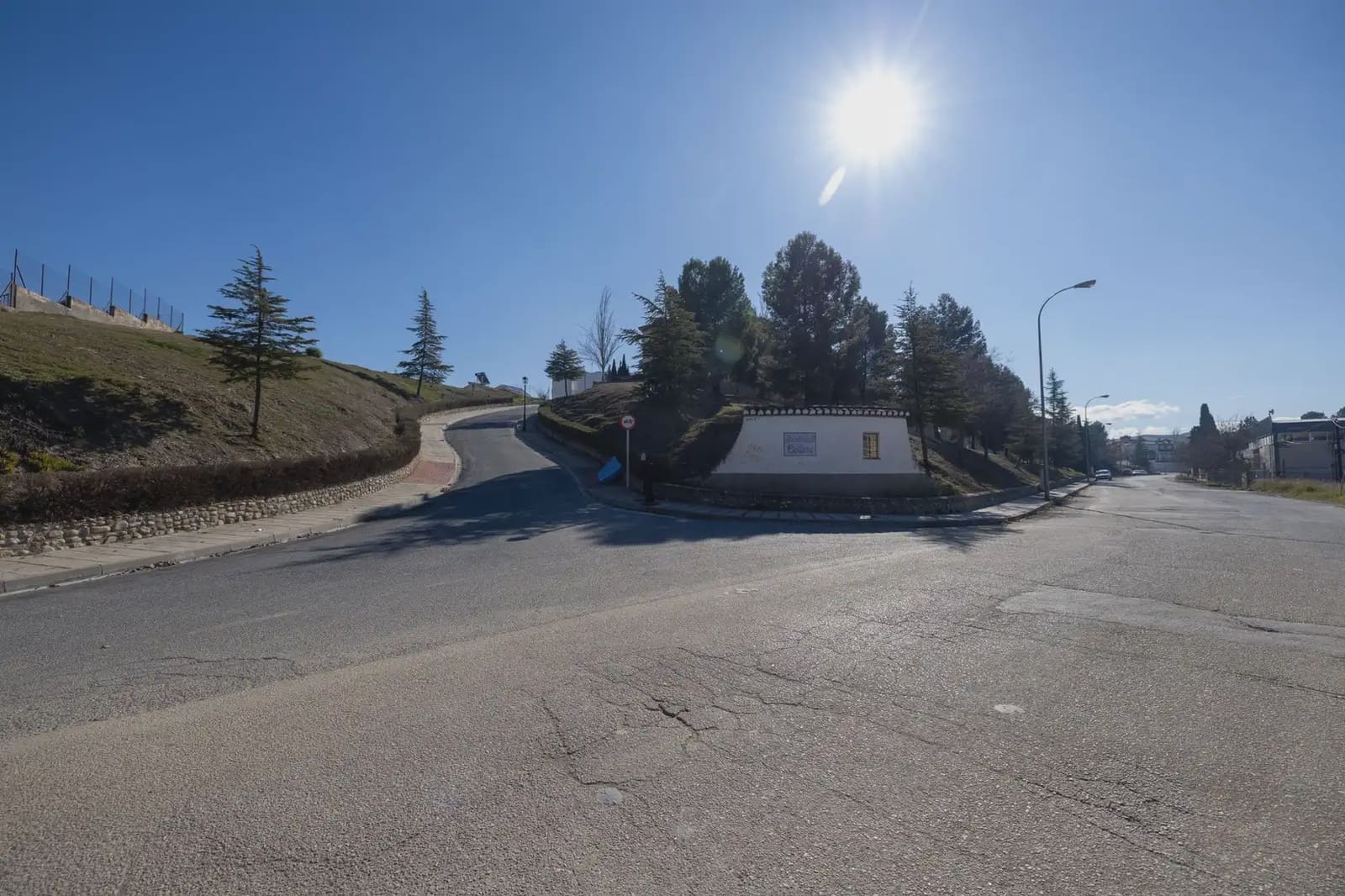 Villa till salu i Alhendin med pool garage - 345 000 € (Ref: 9837074)