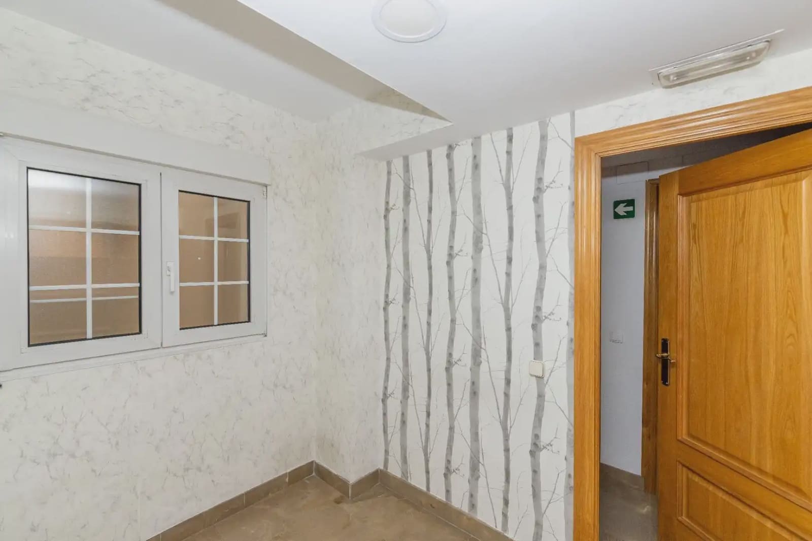 Office for rent in Granada city - € 1,500 (Ref: 9837075)