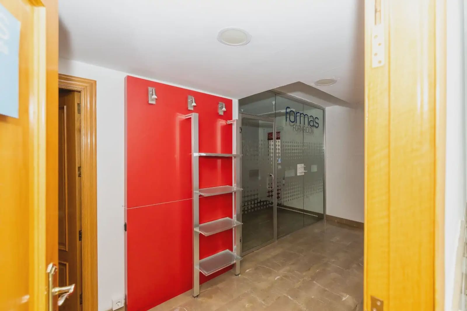 Office for rent in Granada city - € 1,500 (Ref: 9837075)