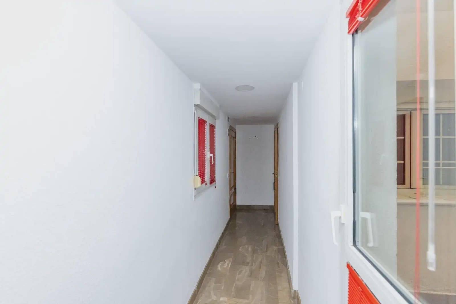 Office for rent in Granada city - € 1,500 (Ref: 9837075)