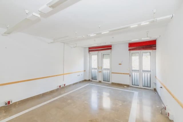 Office for rent in San Matías - Realejo, Granada city - € 1,500 (Ref: 9837075)