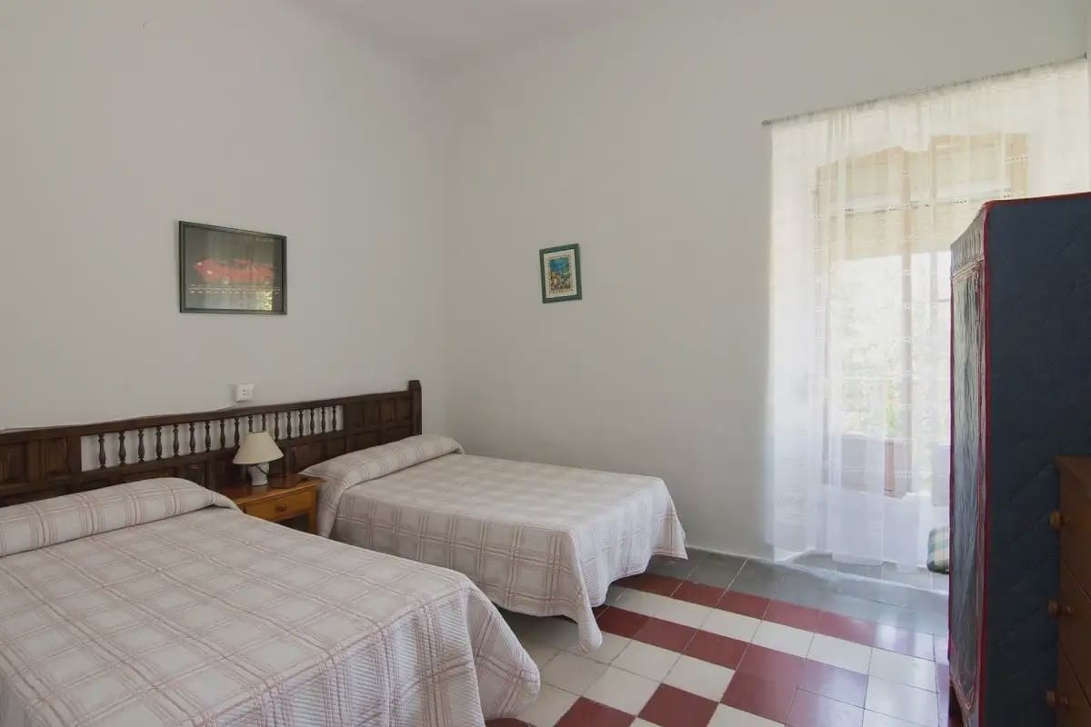 Finca/Country House for sale in Guejar Sierra with pool garage - € 450,000 (Ref: 9837080)