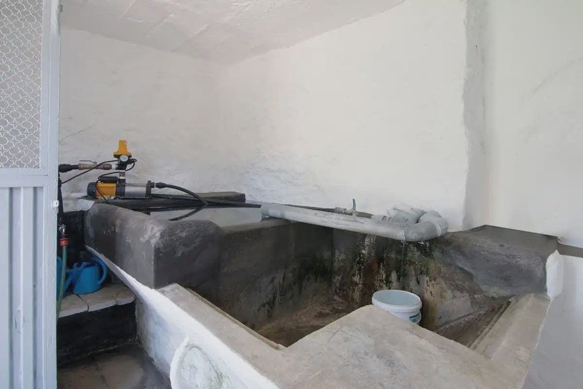Finca/Country House for sale in Guejar Sierra with pool garage - € 450,000 (Ref: 9837080)