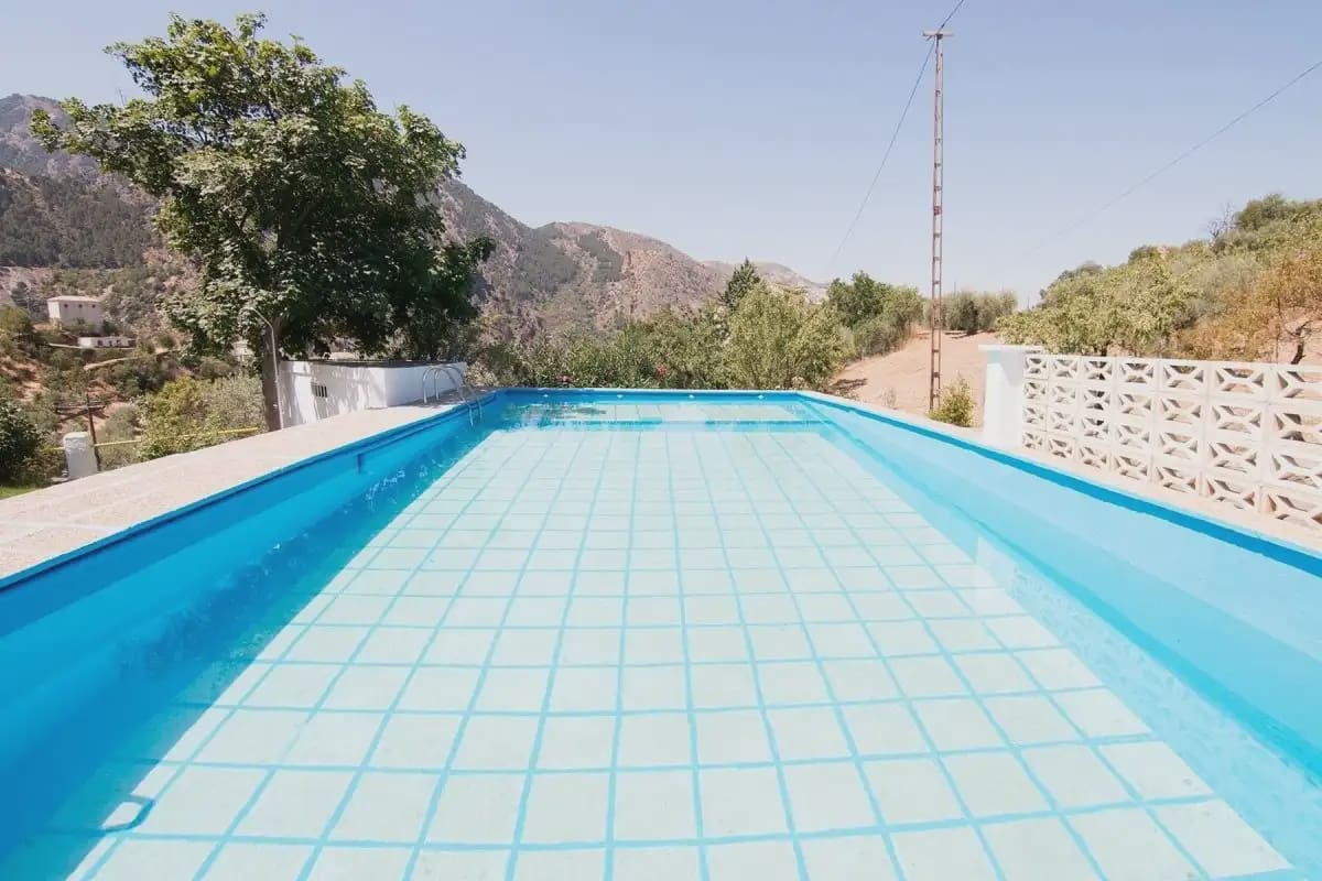 Finca/Country House for sale in Guejar Sierra with pool garage - € 450,000 (Ref: 9837080)