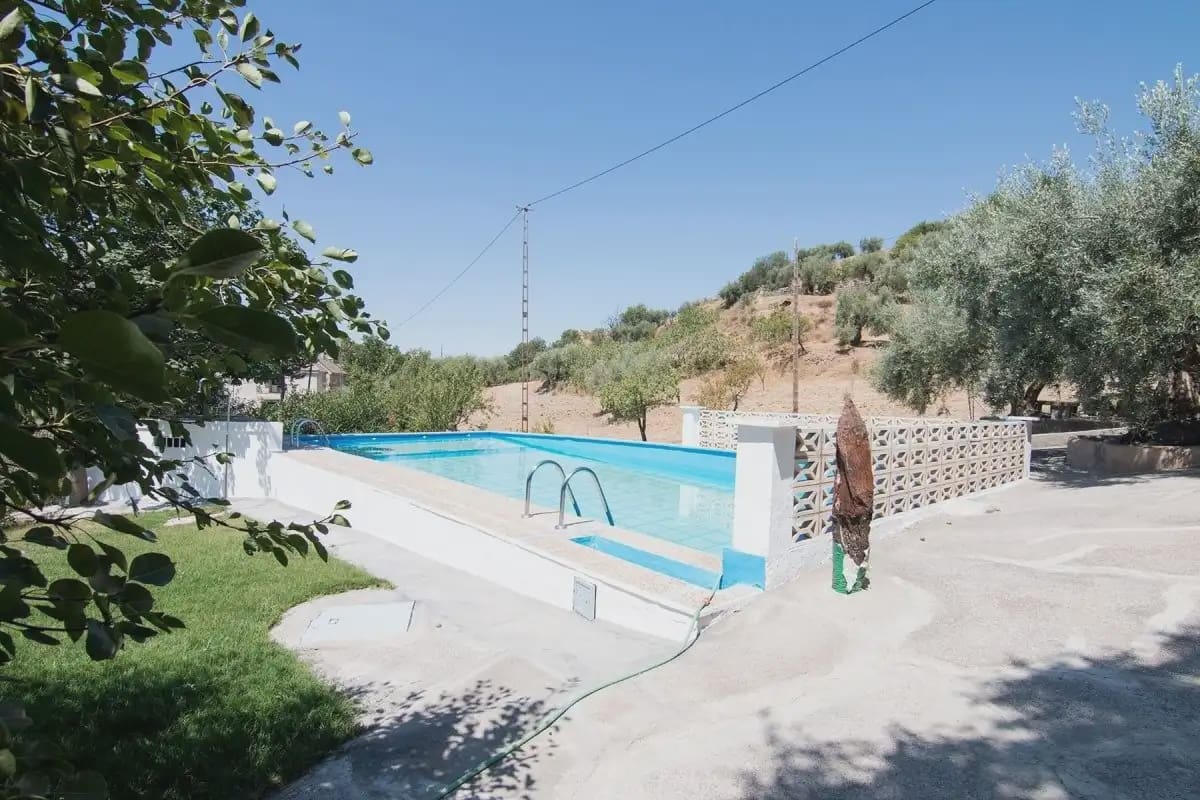 Finca/Country House for sale in Guejar Sierra with pool garage - € 450,000 (Ref: 9837080)