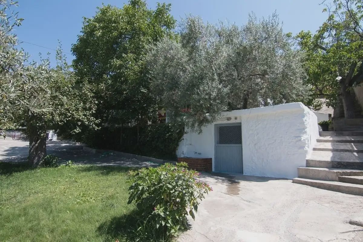 Finca/Country House for sale in Guejar Sierra with pool garage - € 450,000 (Ref: 9837080)
