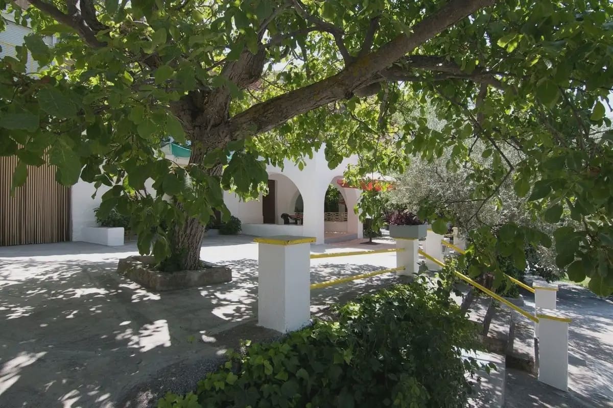 Finca/Country House for sale in Guejar Sierra with pool garage - € 450,000 (Ref: 9837080)