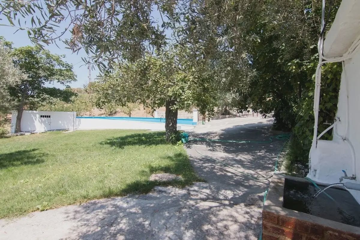 Finca/Country House for sale in Guejar Sierra with pool garage - € 450,000 (Ref: 9837080)
