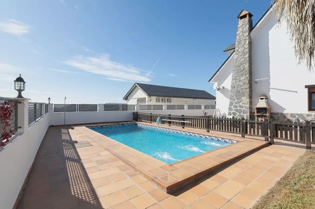 4 quarto Moradia para venda em Huétor Santillán com piscina garagem - 320 000 € (Ref: 9837084)
